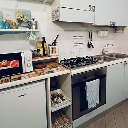 Divas Appartamento Napoli Bagian luar foto