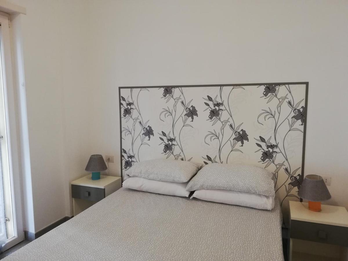 Divas Appartamento Napoli Bagian luar foto