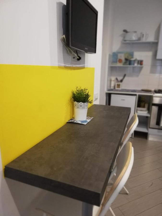 Divas Appartamento Napoli Bagian luar foto